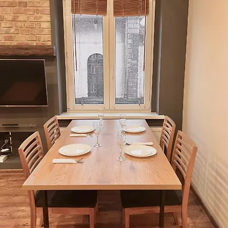 Apartment 2-room In The Center Poznan
