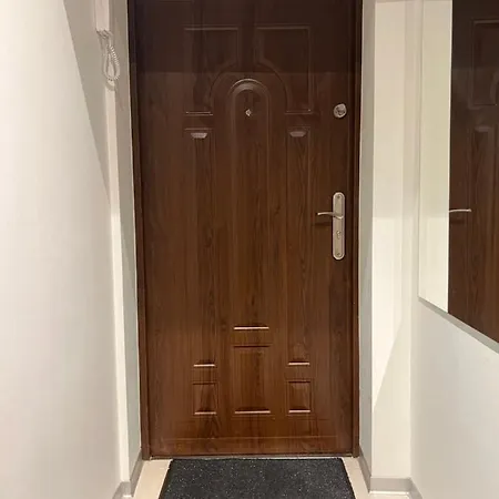 Apartment 2-room In The Center *